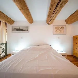 Apartamento Air-conditioned Loft In The Heart Of The Old Port, Marsella